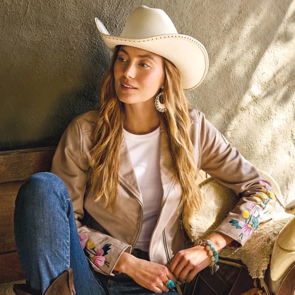 Peonie Blossom Leather Jacket. New with tags from Sundance - Picture 7 of 7